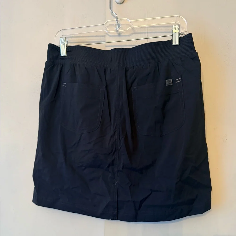 L.L. Bean Black Vista Camp Skort - Picture 5 of 8